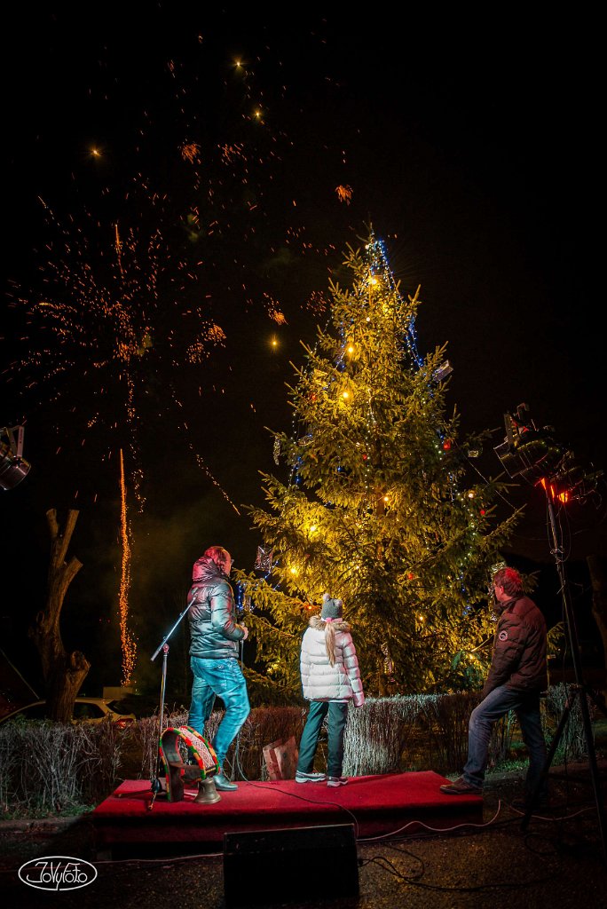 20151129-_JVF2500.jpg - Rozsvícení Vánočního stromuPatokryje2015 © JoVyFotowww.jovyfoto.cz