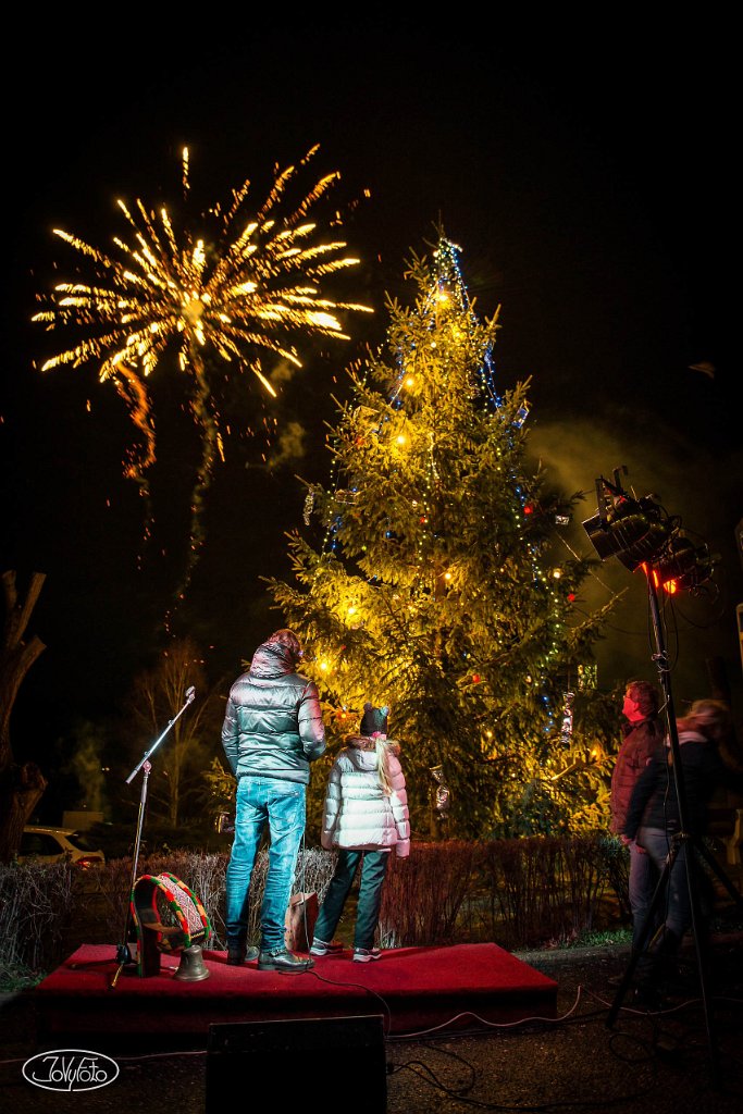 20151129-_JVF2513.jpg - Rozsvícení Vánočního stromuPatokryje2015 © JoVyFotowww.jovyfoto.cz